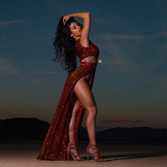 Rust colored Sequen cutout Dress - Picture 2 of 3